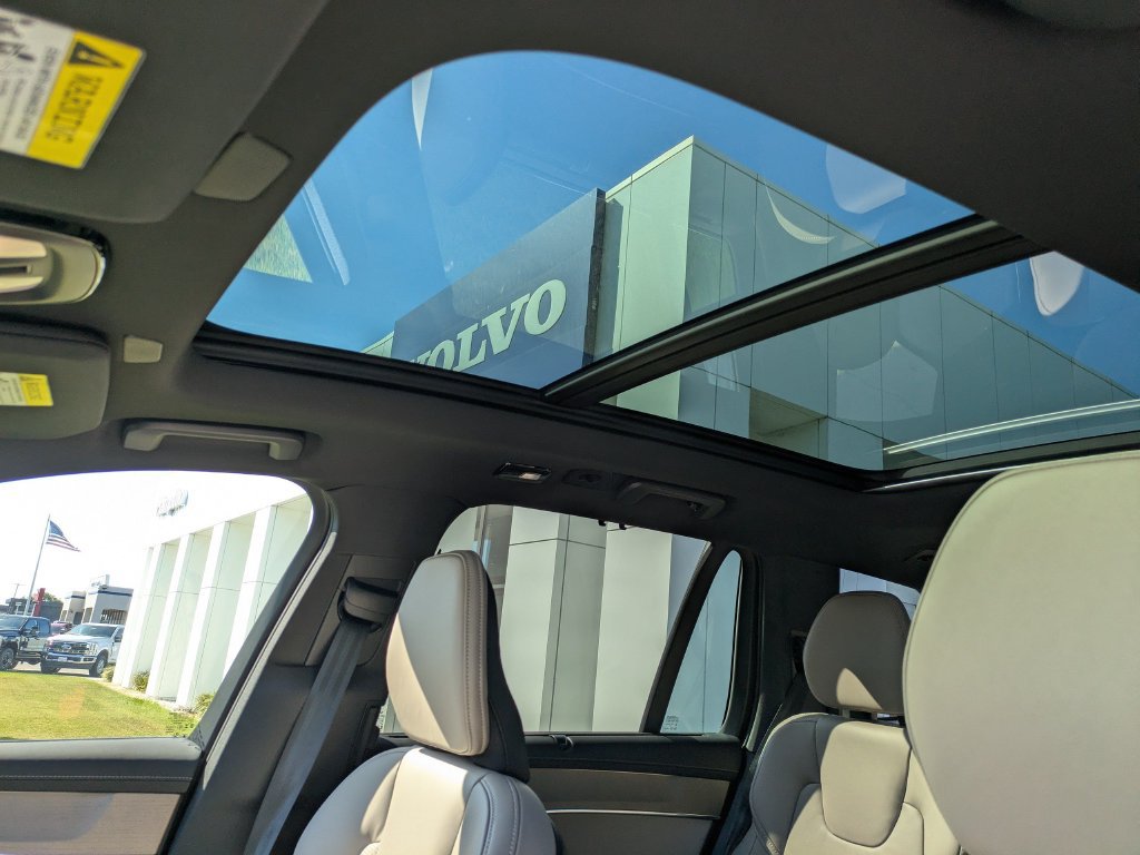 New 2027 Volvo XC90 B6 Ultra AWD/4WD image 19