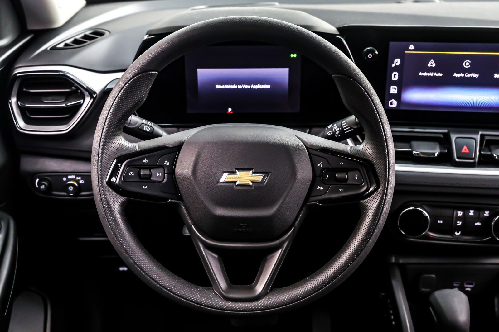 Used 2024 Chevrolet TrailBlazer LS w/ LS Convenience Package image 17