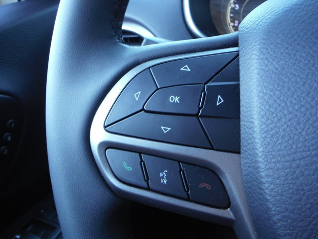 Certified 2022 Jeep Cherokee Limited AWD/4WD image 43