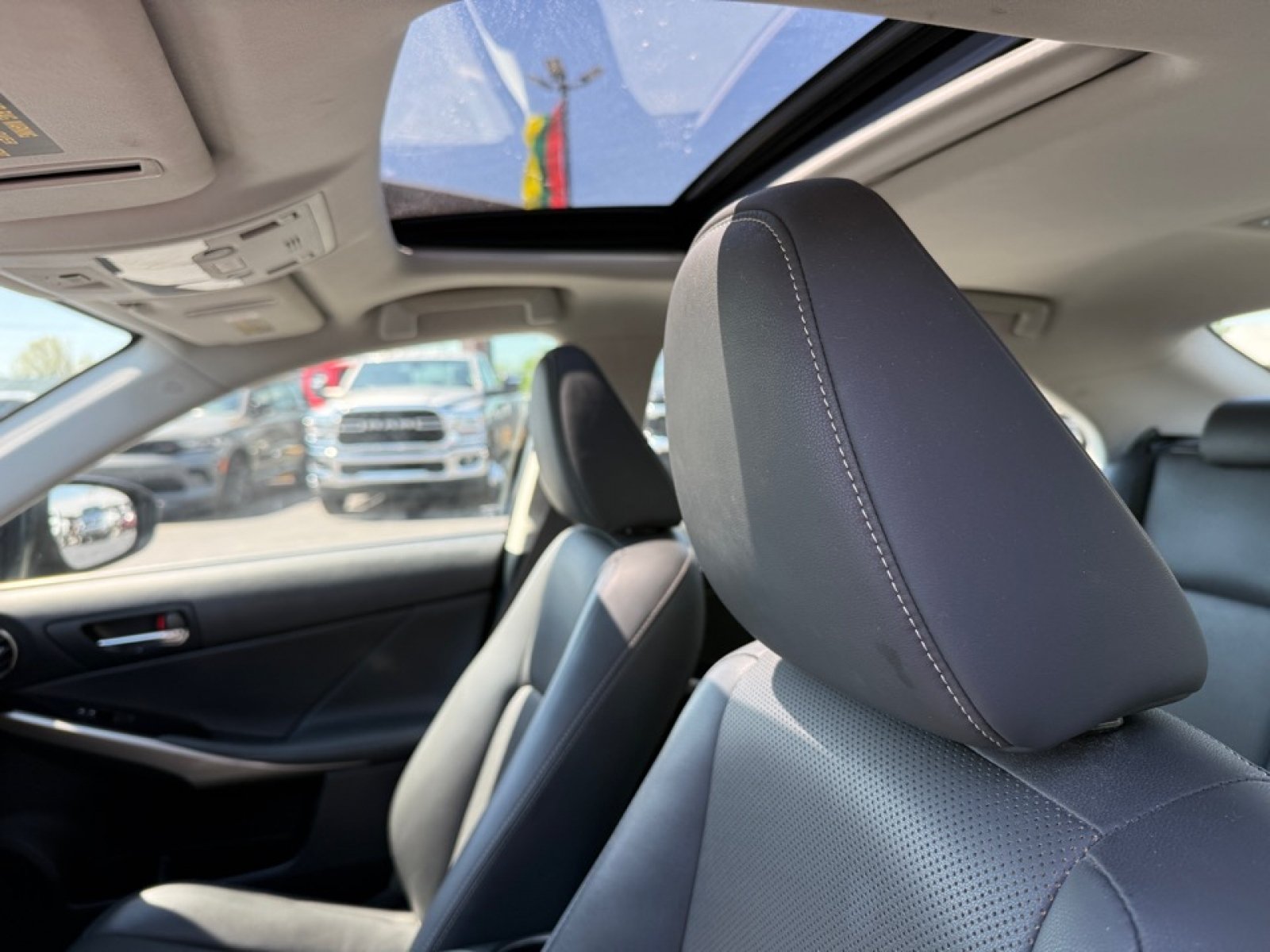 Used 2016 Lexus IS 300 AWD w/ Premium Package image 10