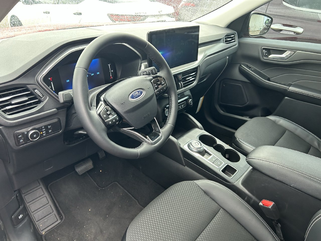 Used 2026 Ford Escape SE FWD image 12