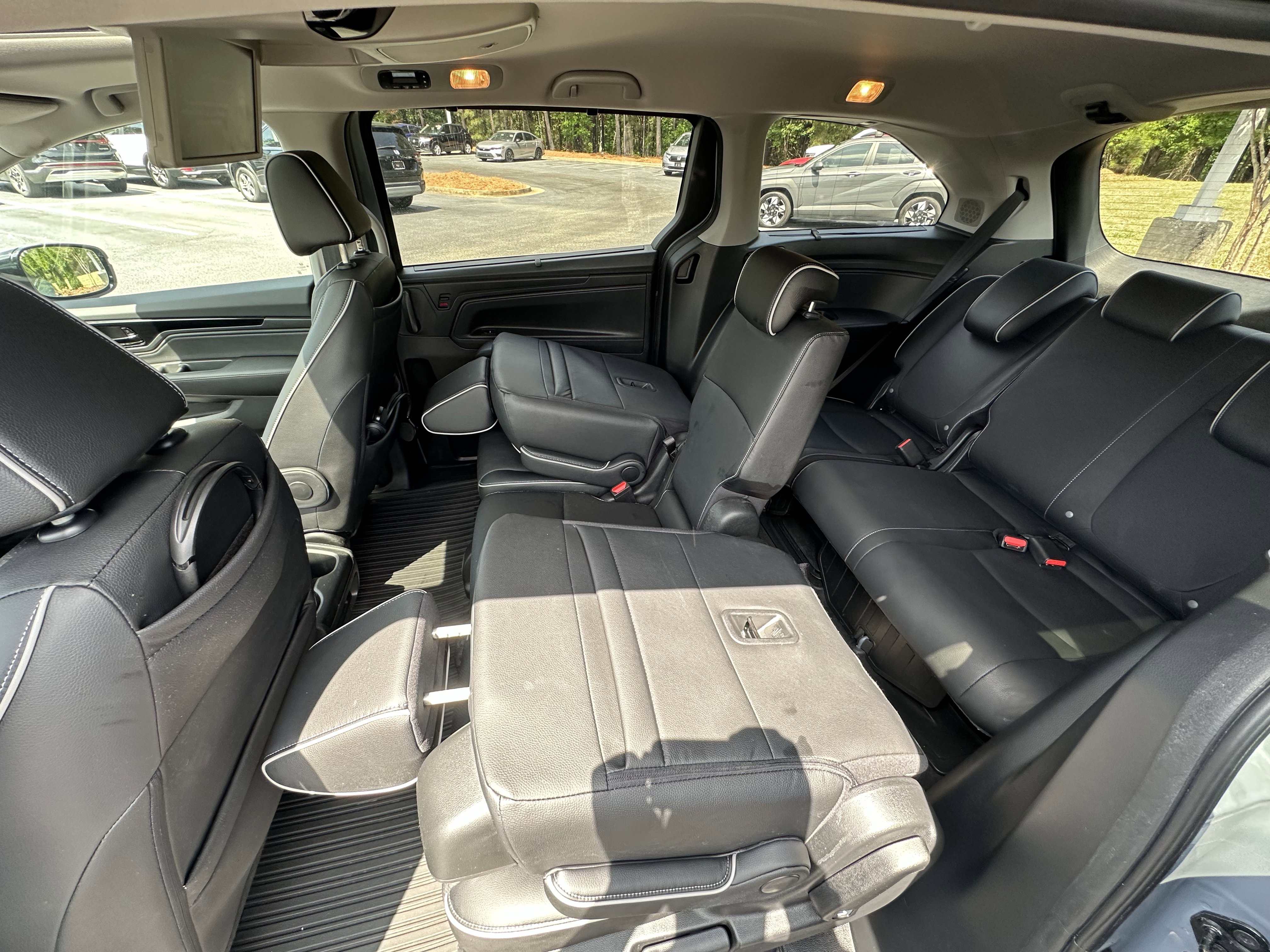 Certified 2024 Honda Odyssey Elite image 9