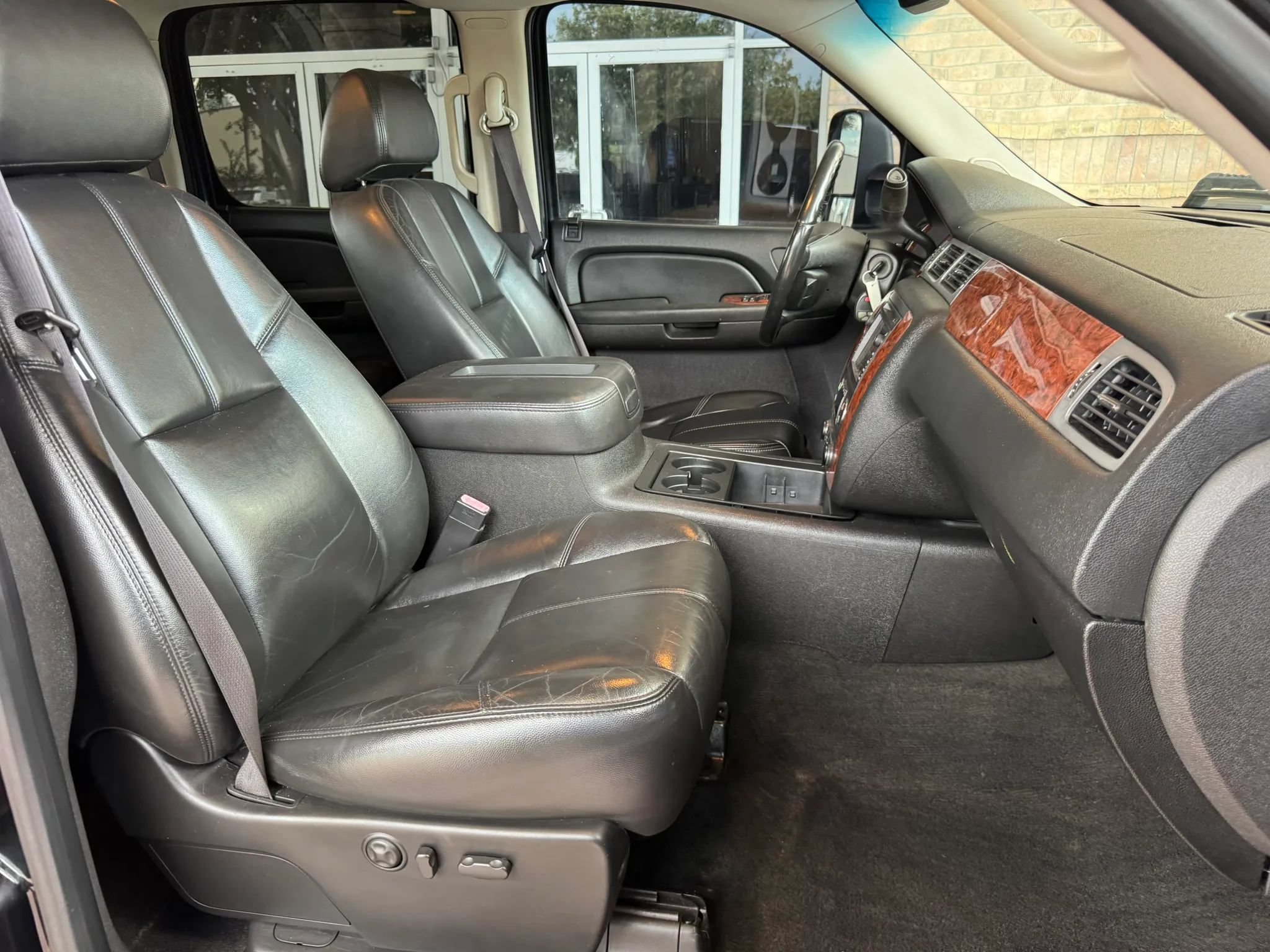 Used 2008 Chevrolet Silverado 3500 LTZ AWD/4WD image 24