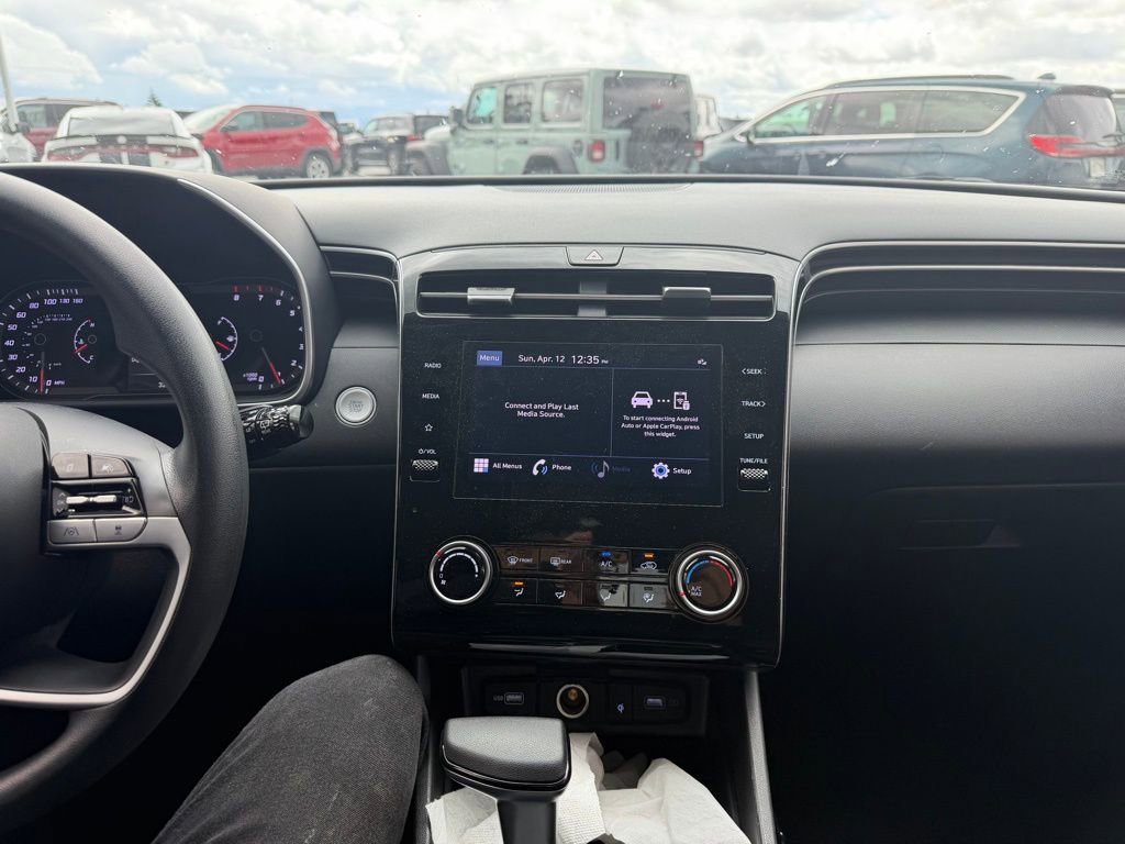 Used 2023 Hyundai Tucson SEL FWD image 9
