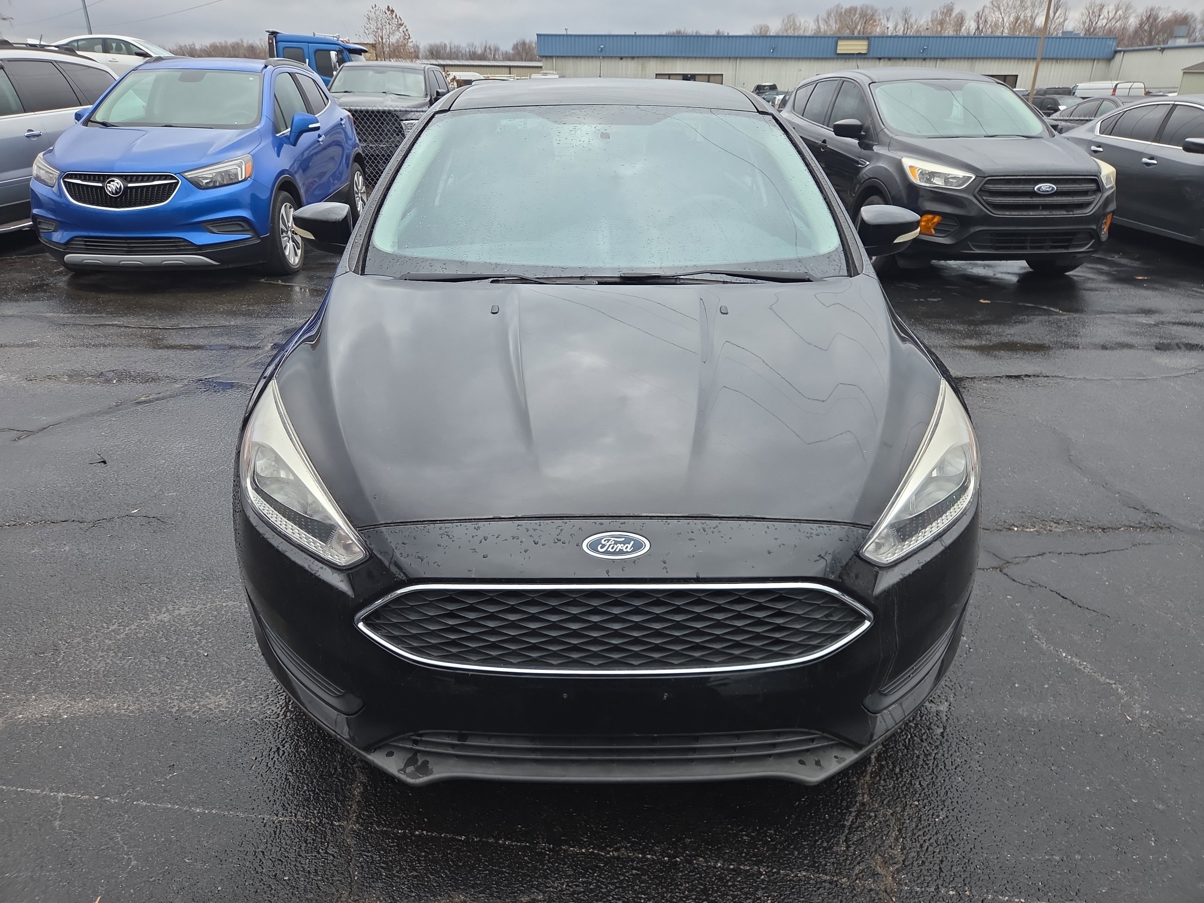 Used 2017 Ford Focus SE image 8