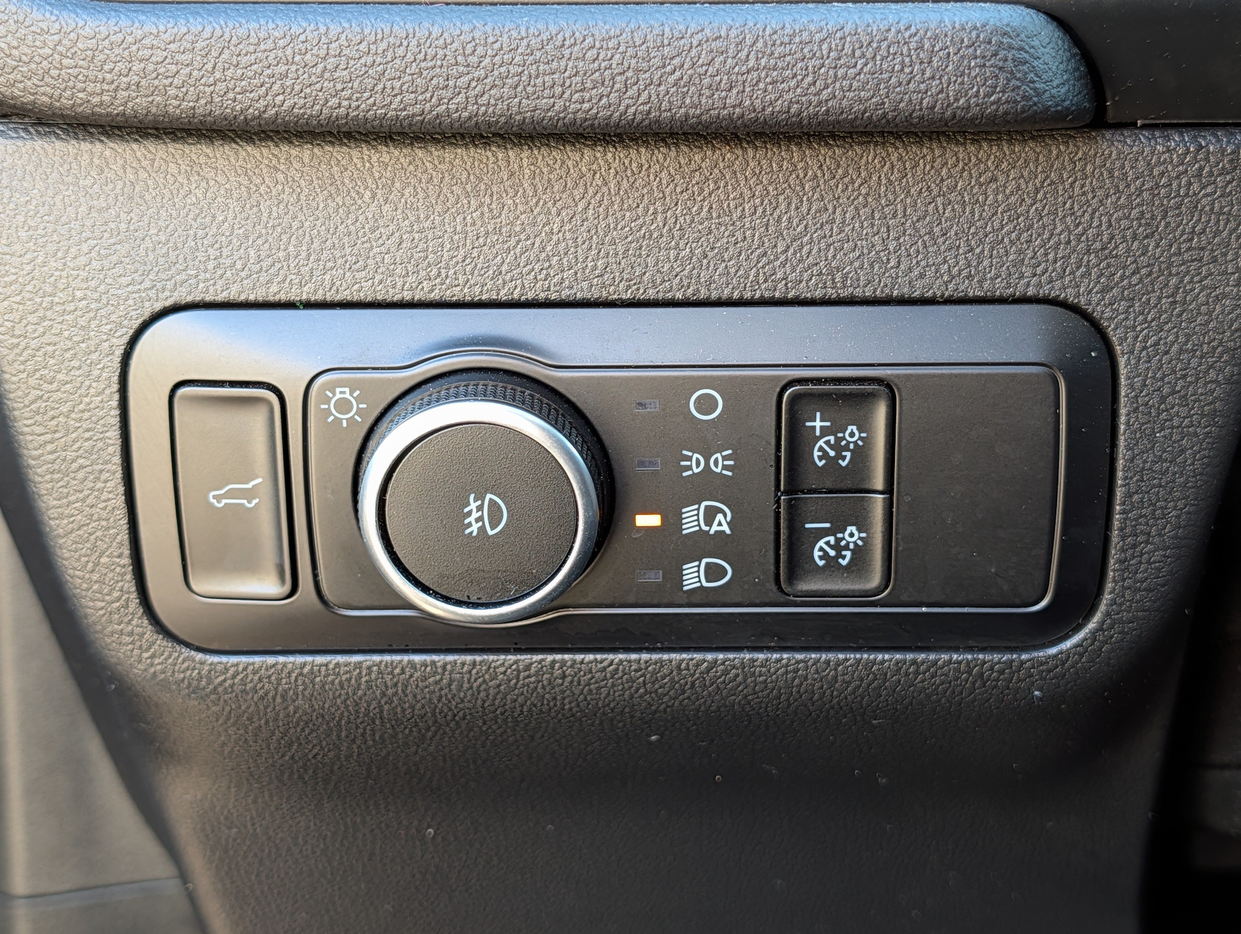 Used 2025 Ford Escape ST-Line Select AWD/4WD image 26