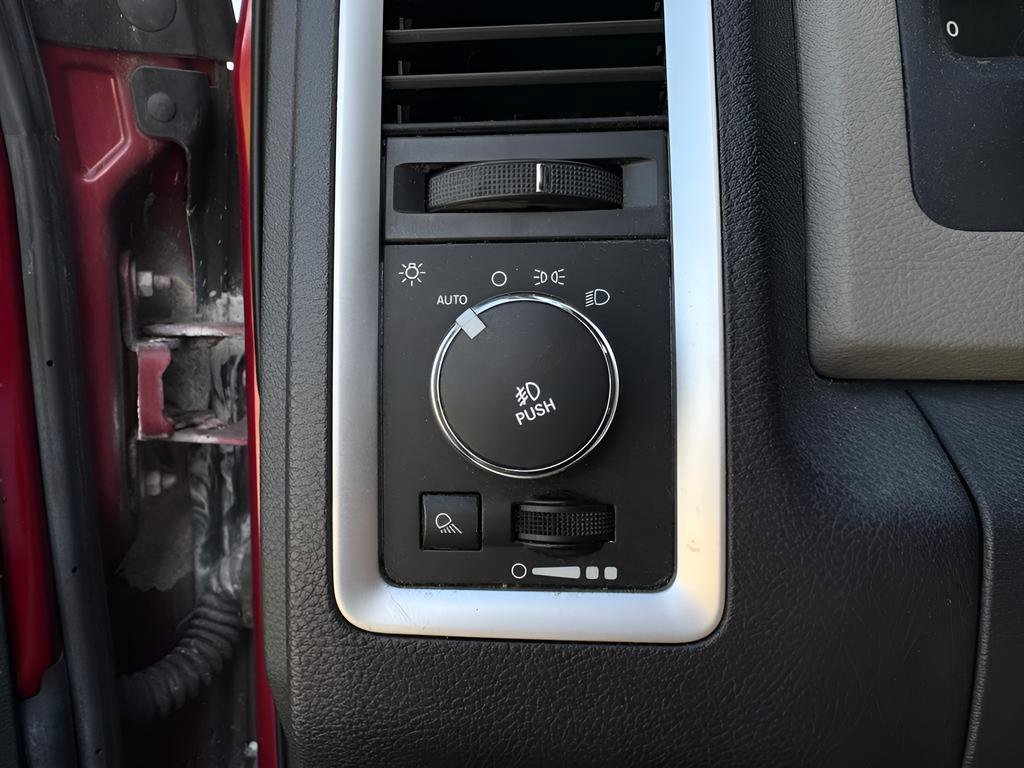 Used 2012 RAM 1500 Outdoorsman AWD/4WD image 23