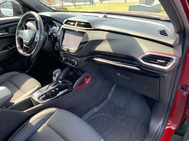 Certified 2023 Chevrolet TrailBlazer RS w/ Sun and Liftgate Package AWD/4WD image 28
