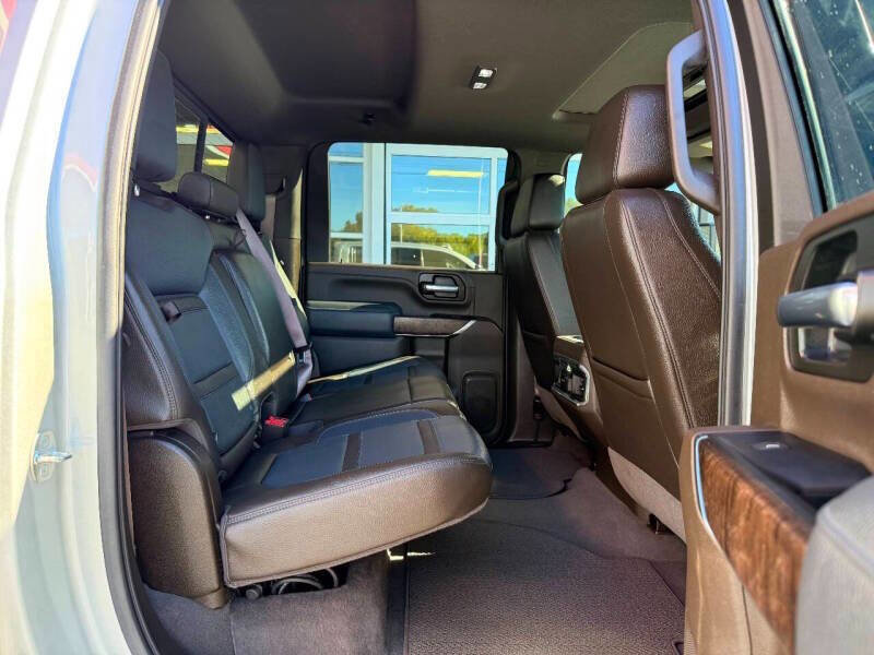 Used 2023 GMC Sierra 2500 Denali w/ Denali Ultimate Package AWD/4WD image 33