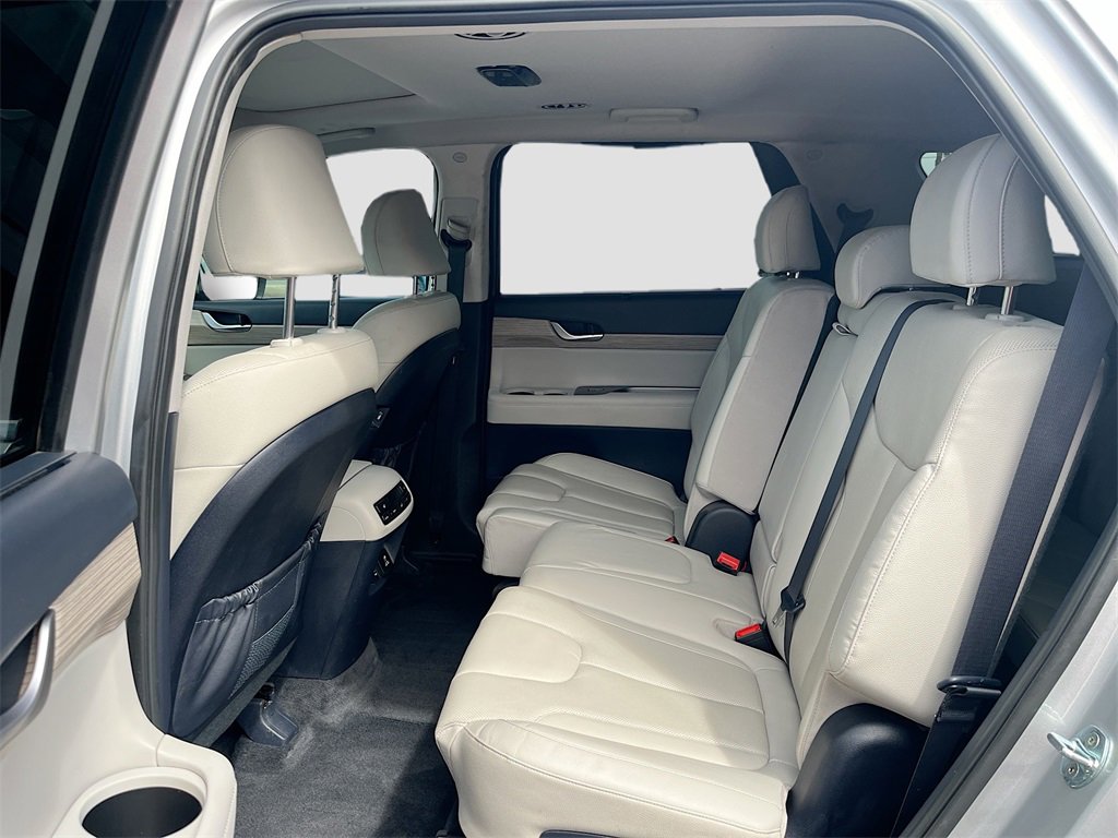 Used 2022 Hyundai Palisade SEL w/ 8P Bench Seat Package image 26