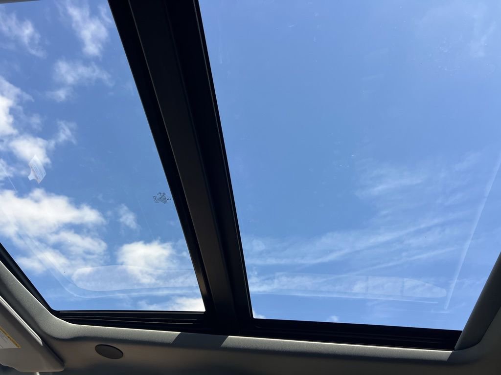 New 2026 Ford F250 Lariat w/ Black Appearance Package image 14