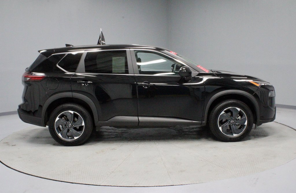 Certified 2024 Nissan Rogue SV image 14