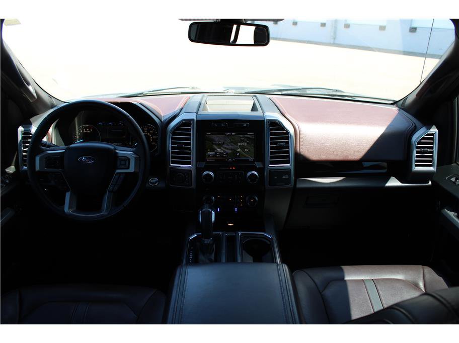 Used 2015 Ford F150 Platinum w/ Technology Package image 9