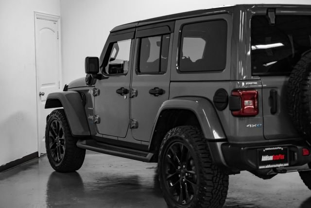 Used 2021 Jeep Wrangler Unlimited Sahara AWD/4WD image 12