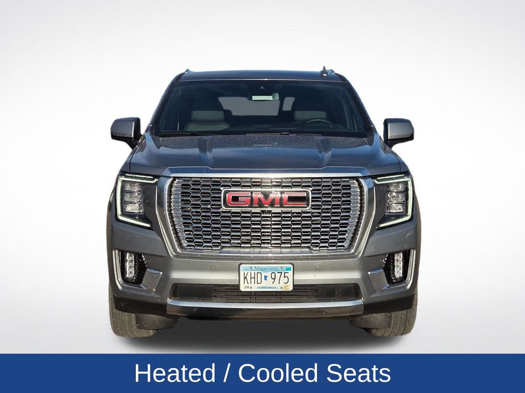 Used 2023 GMC Yukon XL Denali AWD/4WD image 11