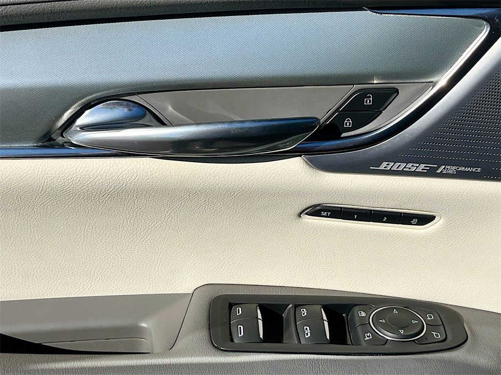 Used 2021 Cadillac XT5 Premium Luxury image 18