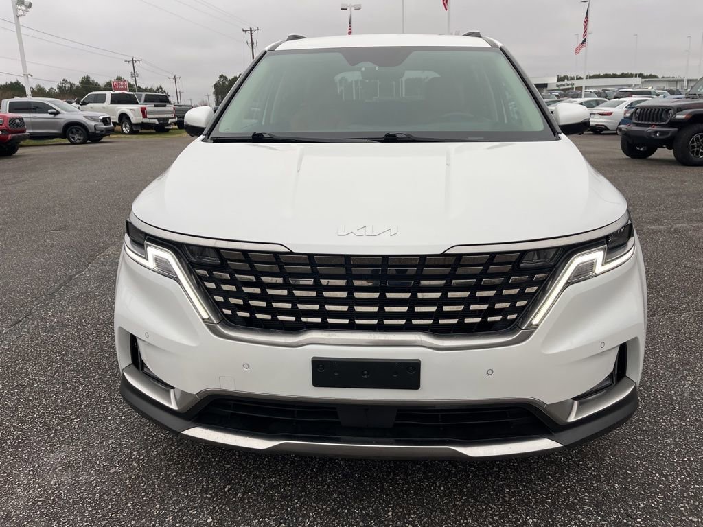 Used 2024 Kia Carnival SX image 2