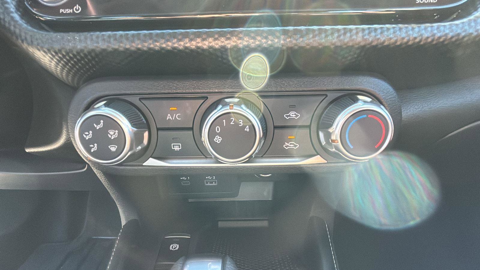 Used 2024 Nissan Kicks SV image 19