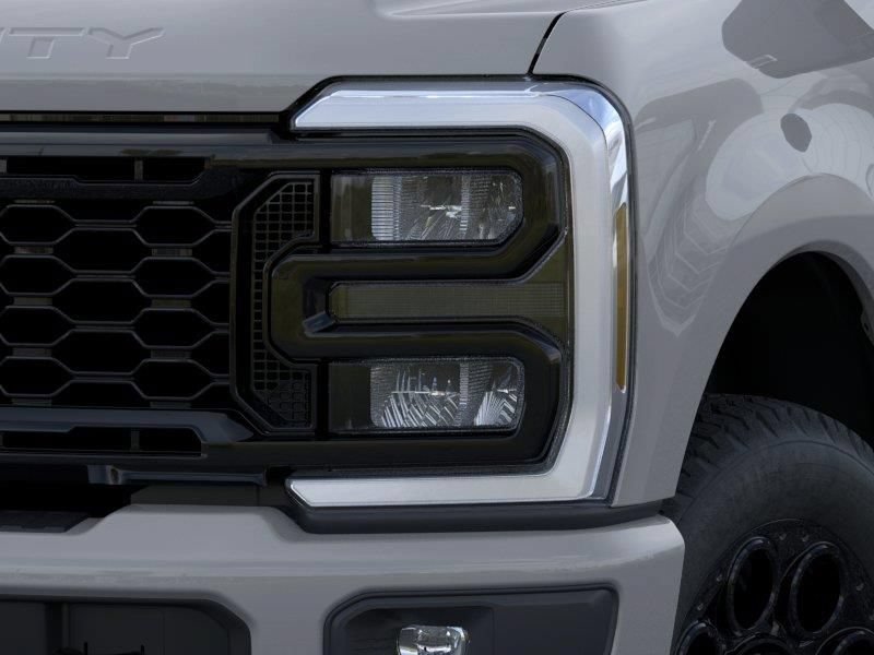 New 2026 Ford F250 XLT w/ XLT Premium Package AWD/4WD image 18