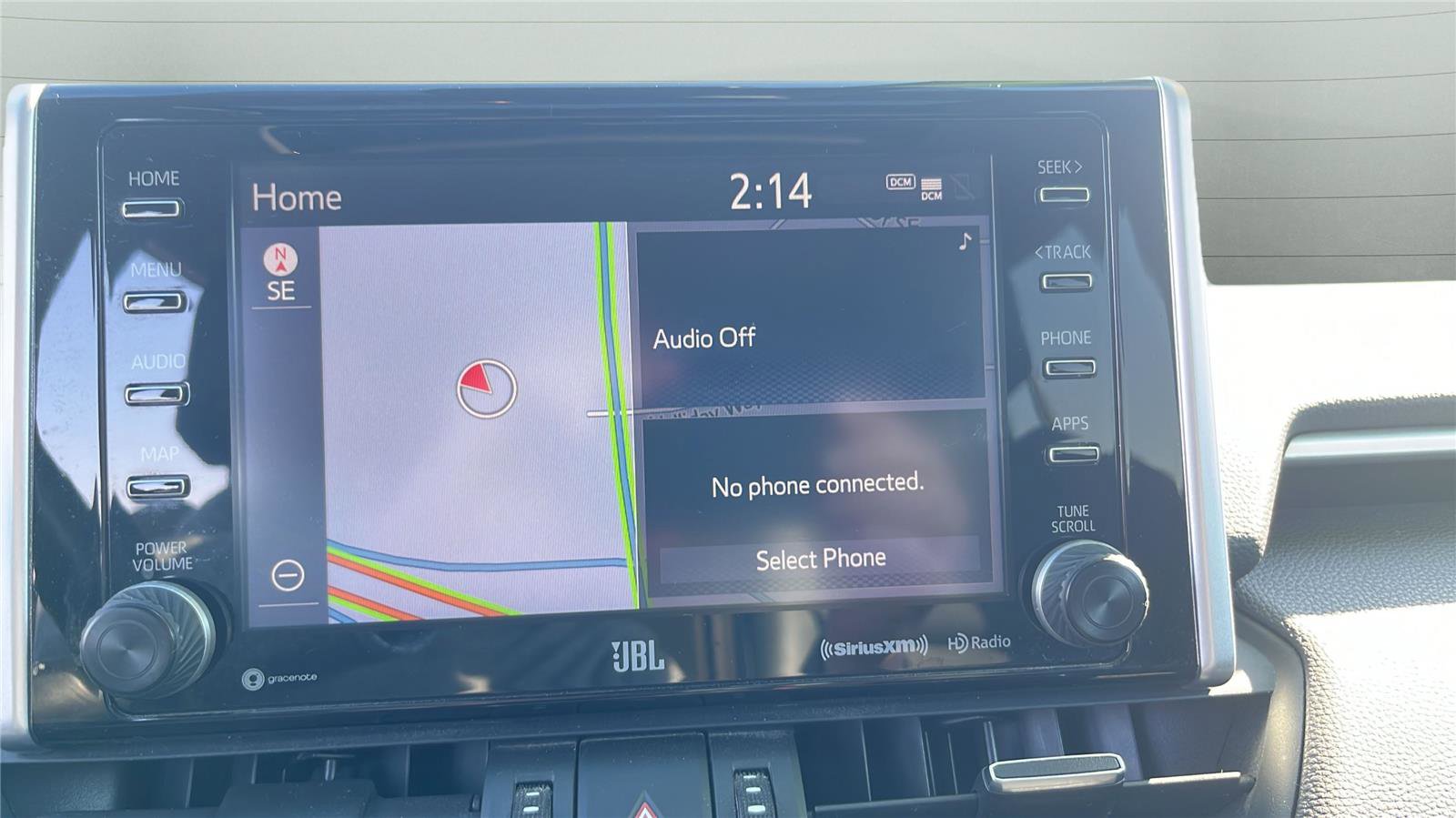 Used 2020 Toyota RAV4 Limited image 11