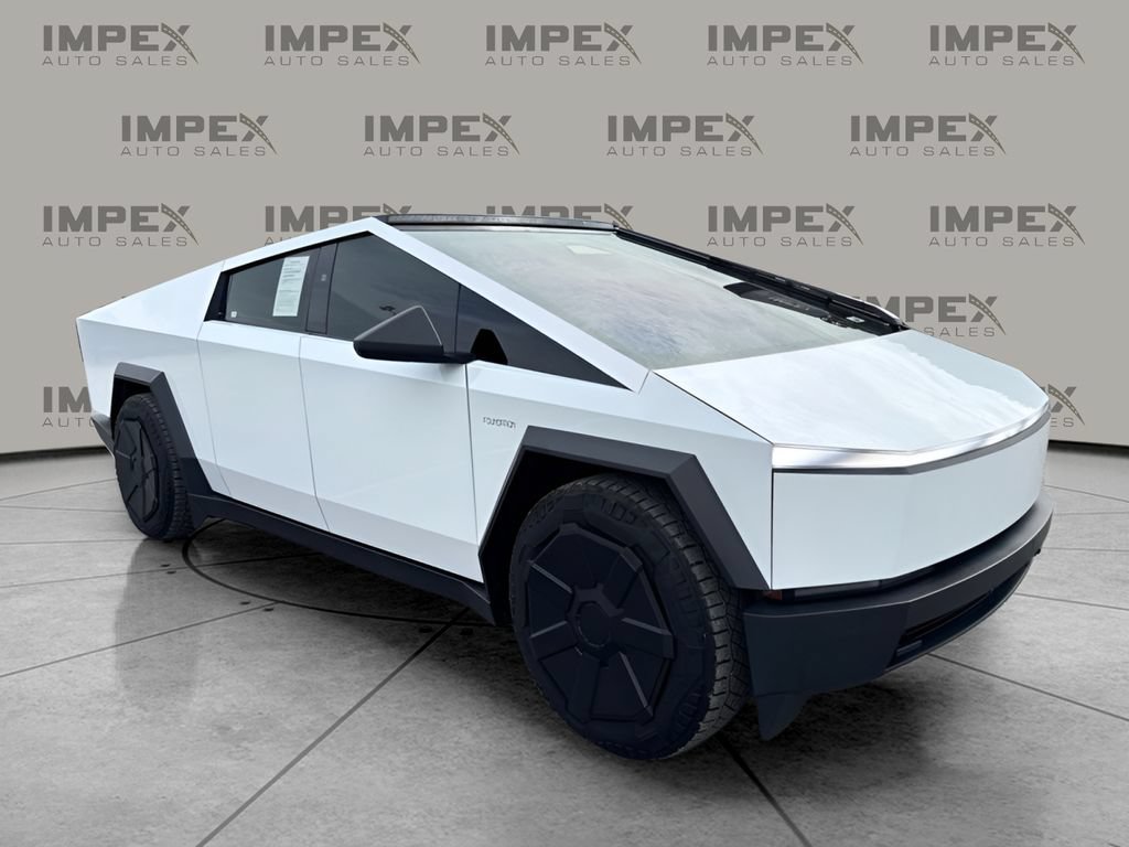 Used 2024 Tesla Cybertruck Cyberbeast AWD/4WD image 8