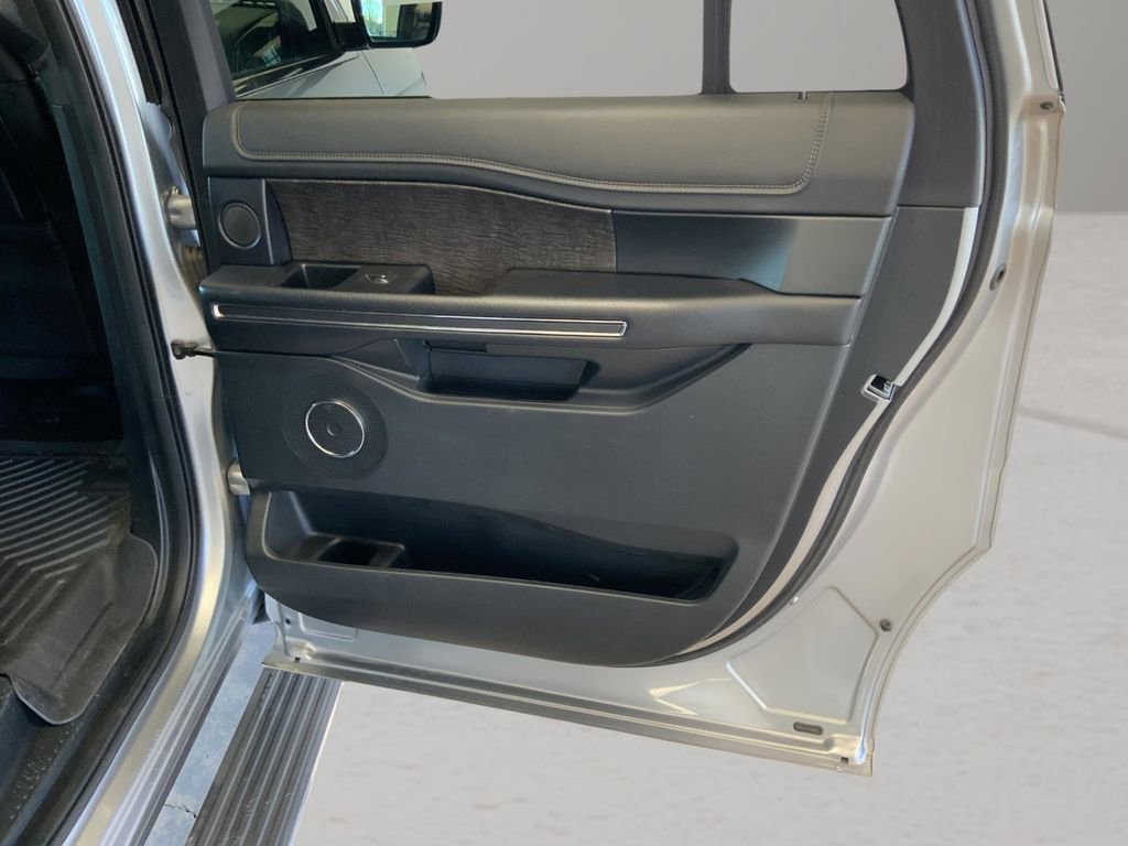 Used 2020 Ford Expedition Max Limited AWD/4WD image 29