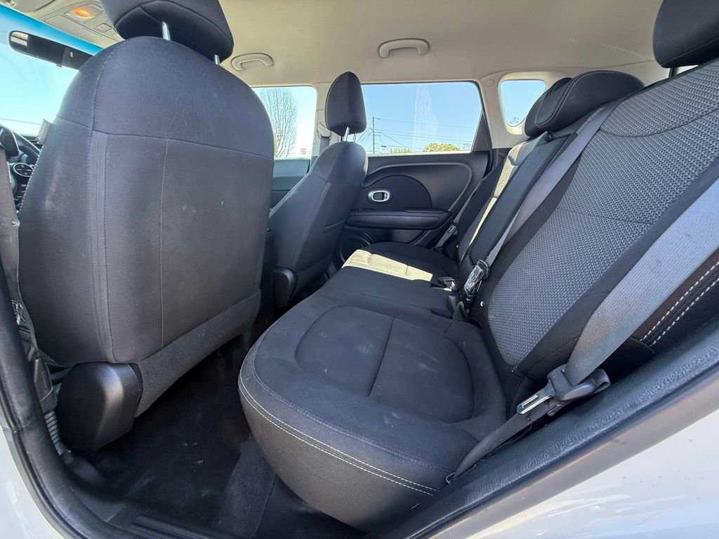 Used 2019 Kia Soul + FWD image 20