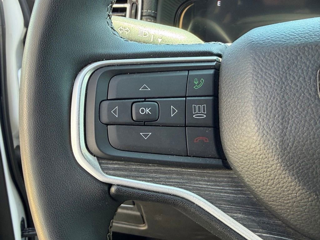 Certified 2024 Jeep Wagoneer Series III image 25