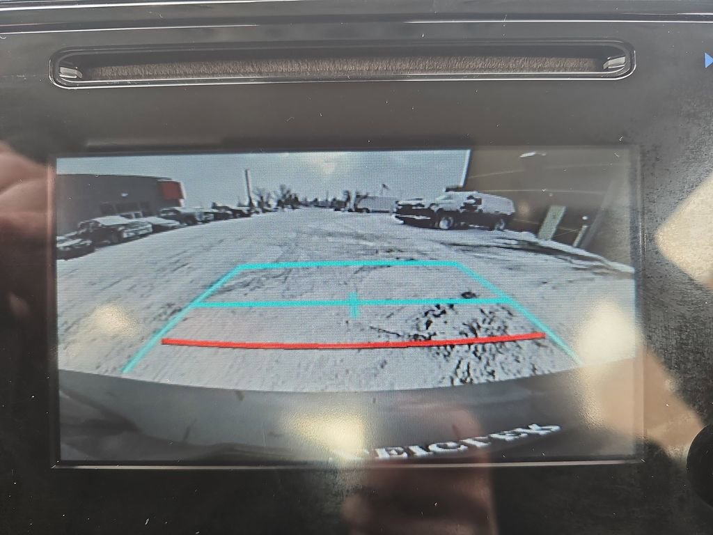 Used 2019 Toyota Prius L Eco image 22