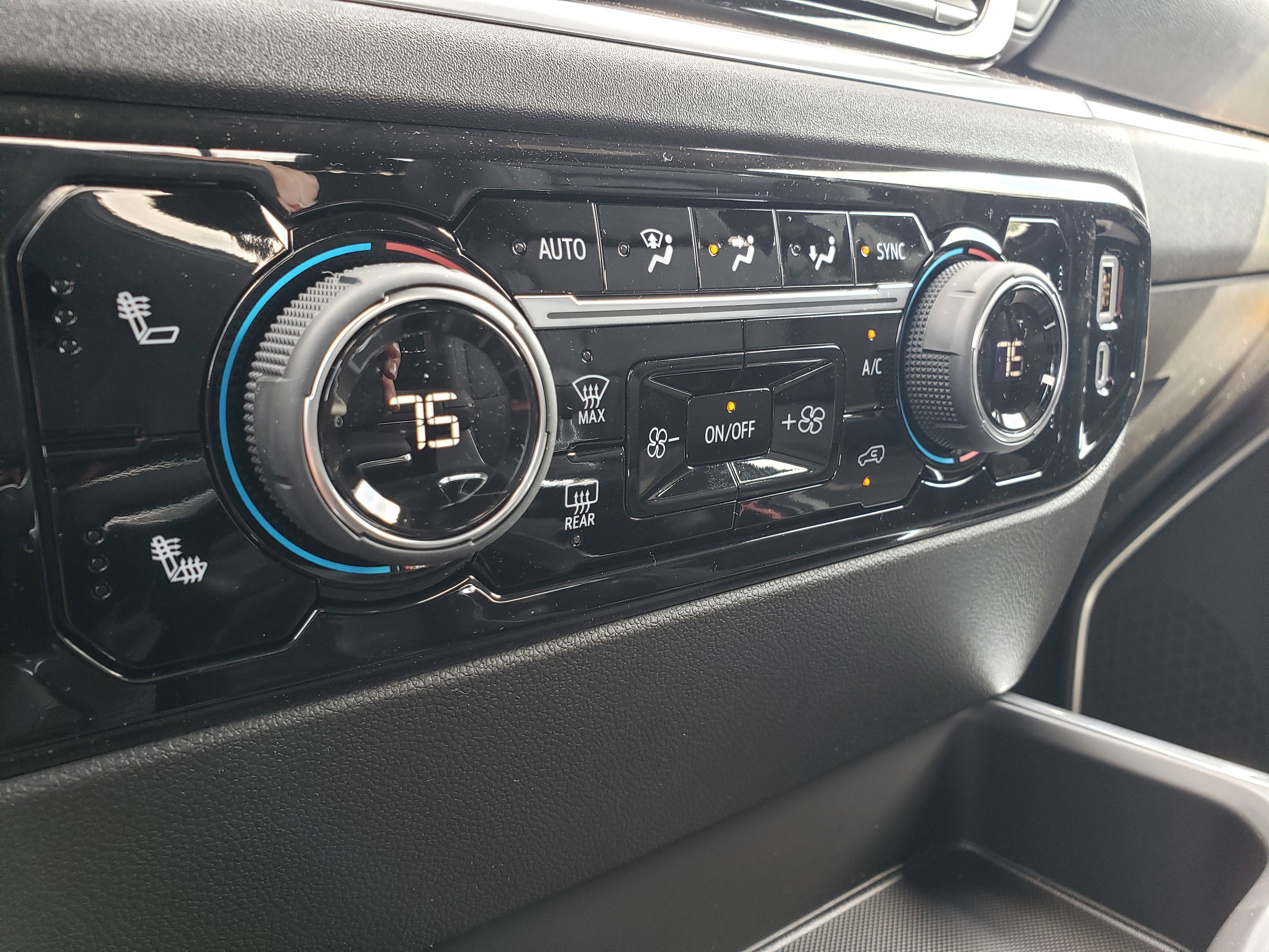 New 2026 Chevrolet Silverado 1500 LT image 22