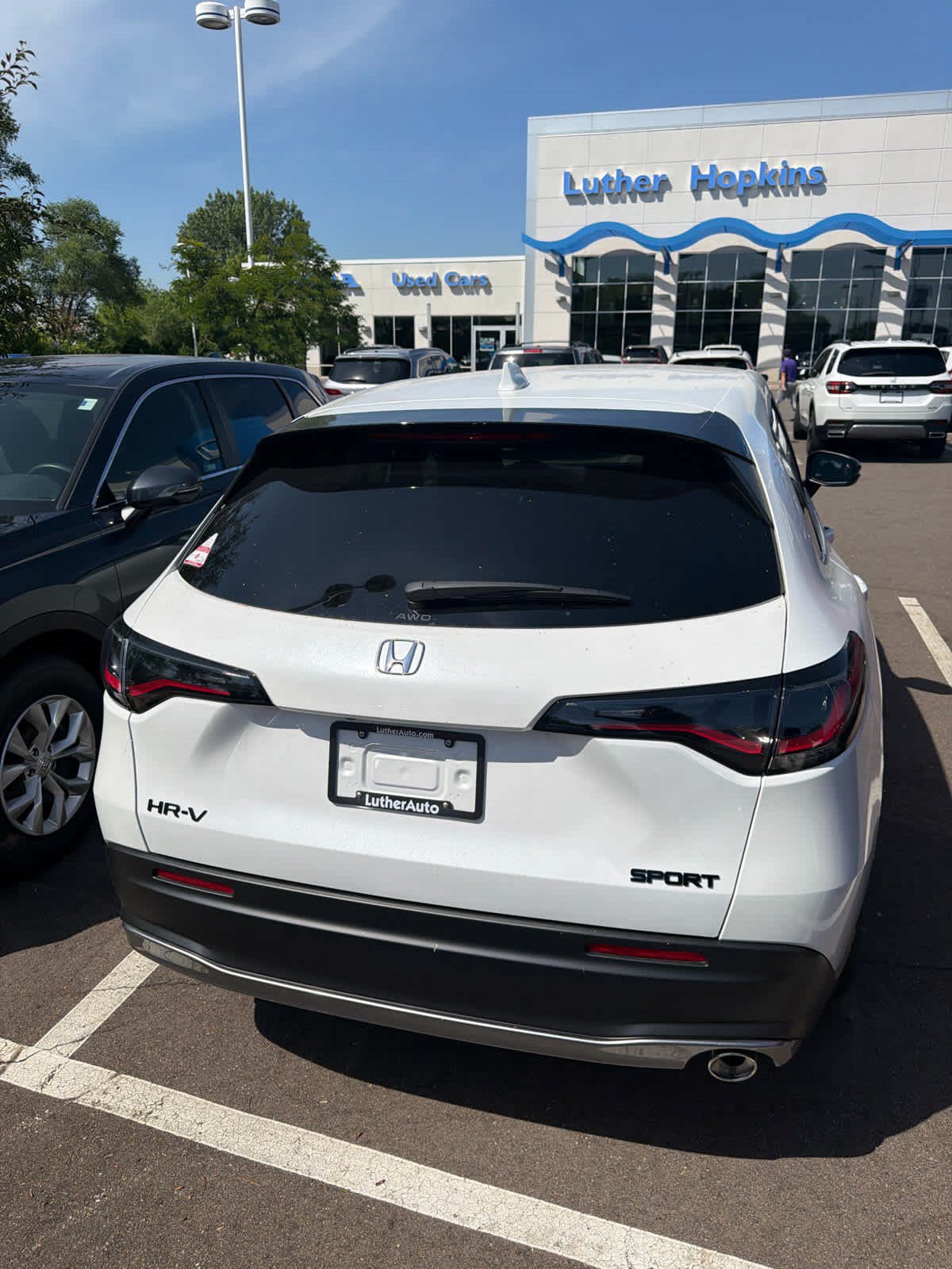 Certified 2027 Honda HR-V Sport image 6