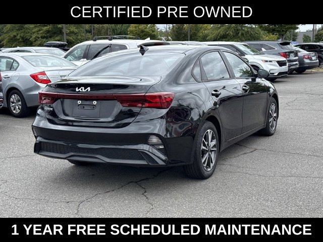 Used 2023 Kia Forte LXS w/ LXS Technology Package FWD image 2