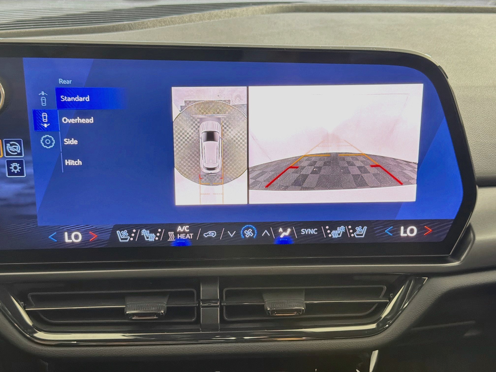 Used 2024 Chevrolet Equinox EV RS w/ Active Safety Package 3 FWD image 23