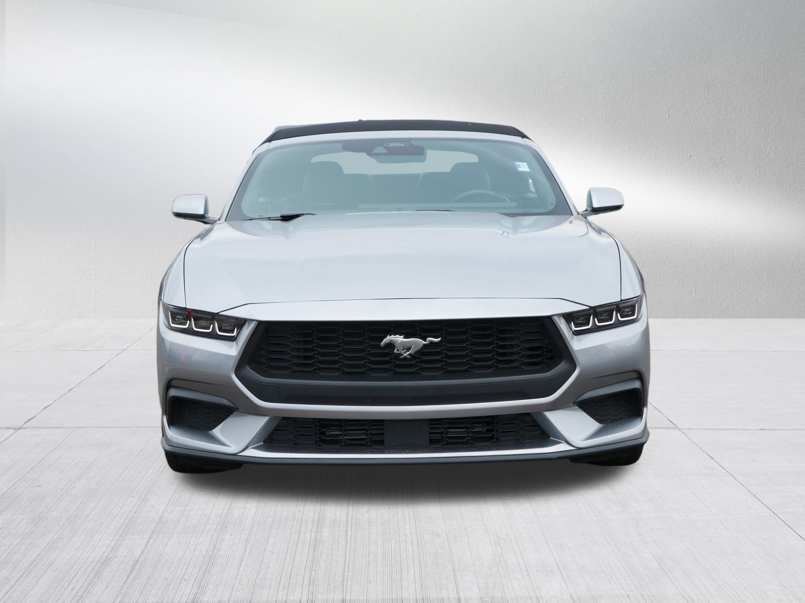 Used 2024 Ford Mustang Premium RWD image 2