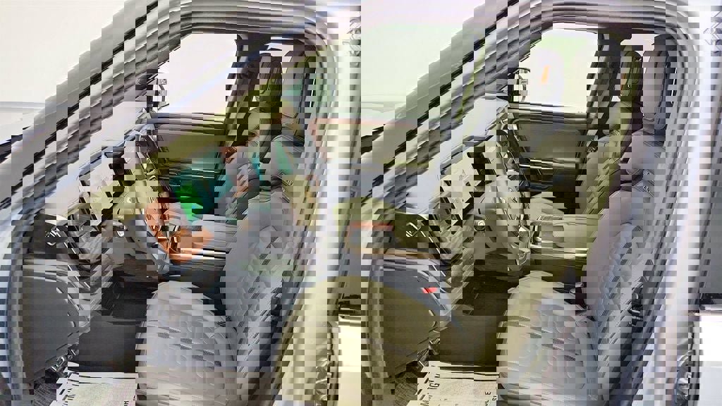 Used 2023 Rivian R1T Adventure image 22