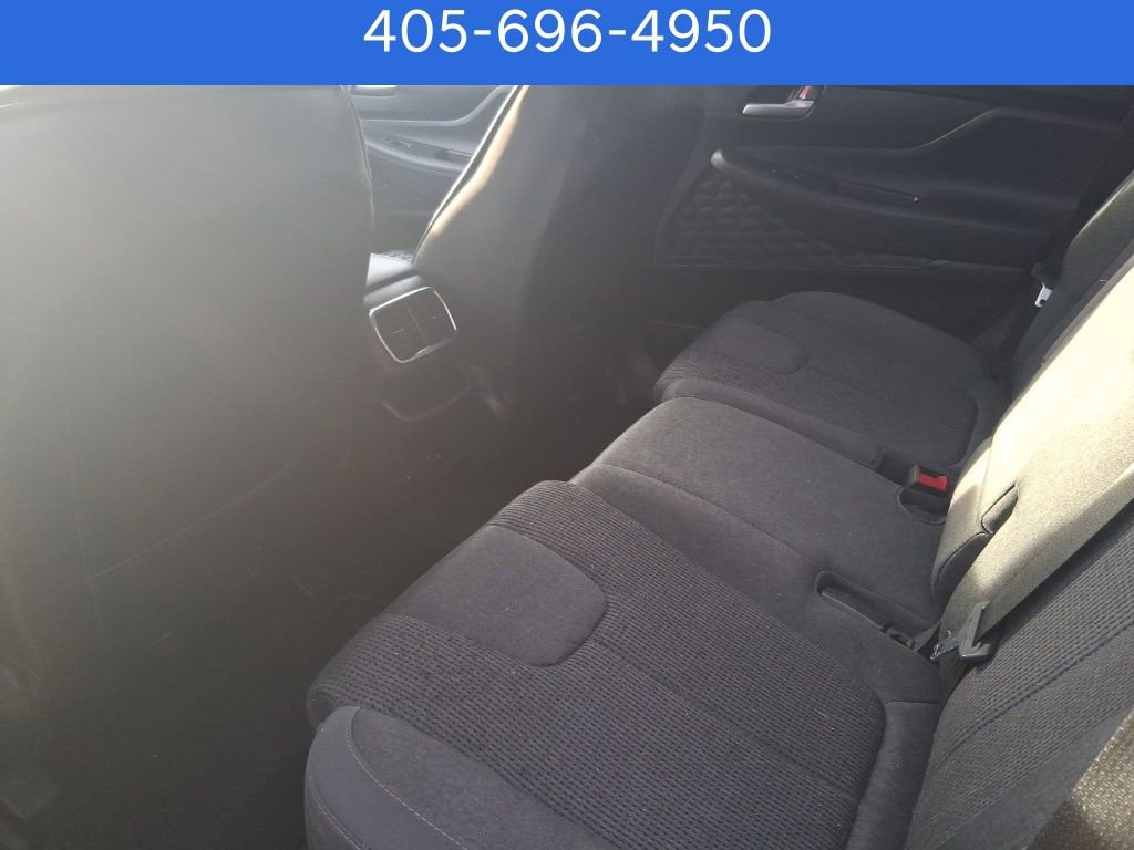 Used 2020 Hyundai Santa Fe SE w/ Cargo Package image 7