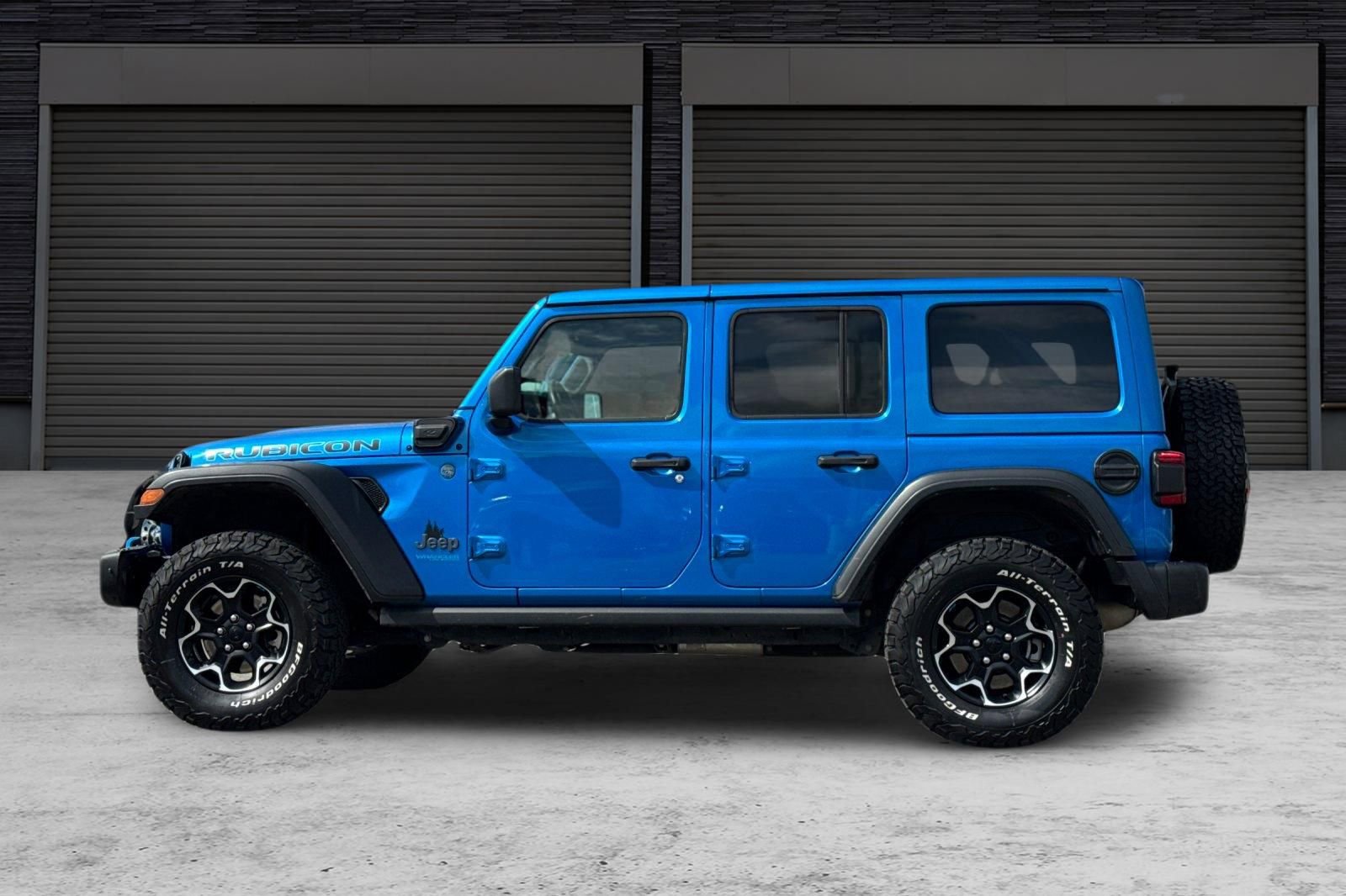 Used 2022 Jeep Wrangler Unlimited Rubicon 4xe w/ Steel Bumper Group image 7