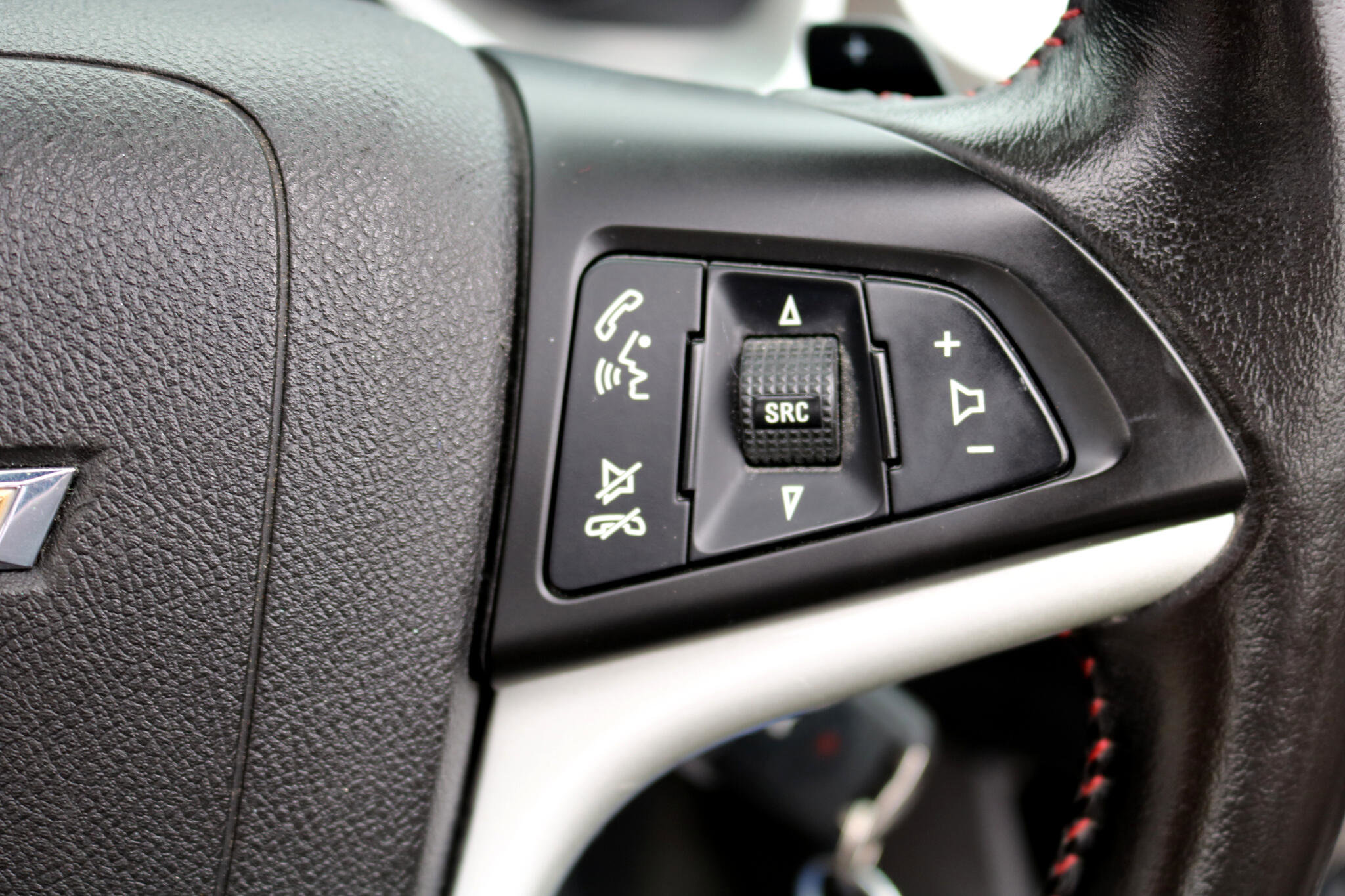 Used 2014 Chevrolet Camaro ZL1 image 22