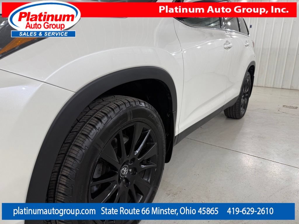 Used 2019 Toyota Highlander SE AWD/4WD image 9
