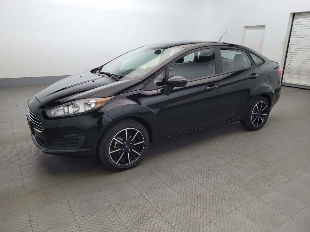 Used 2019 Ford Fiesta SE image 2