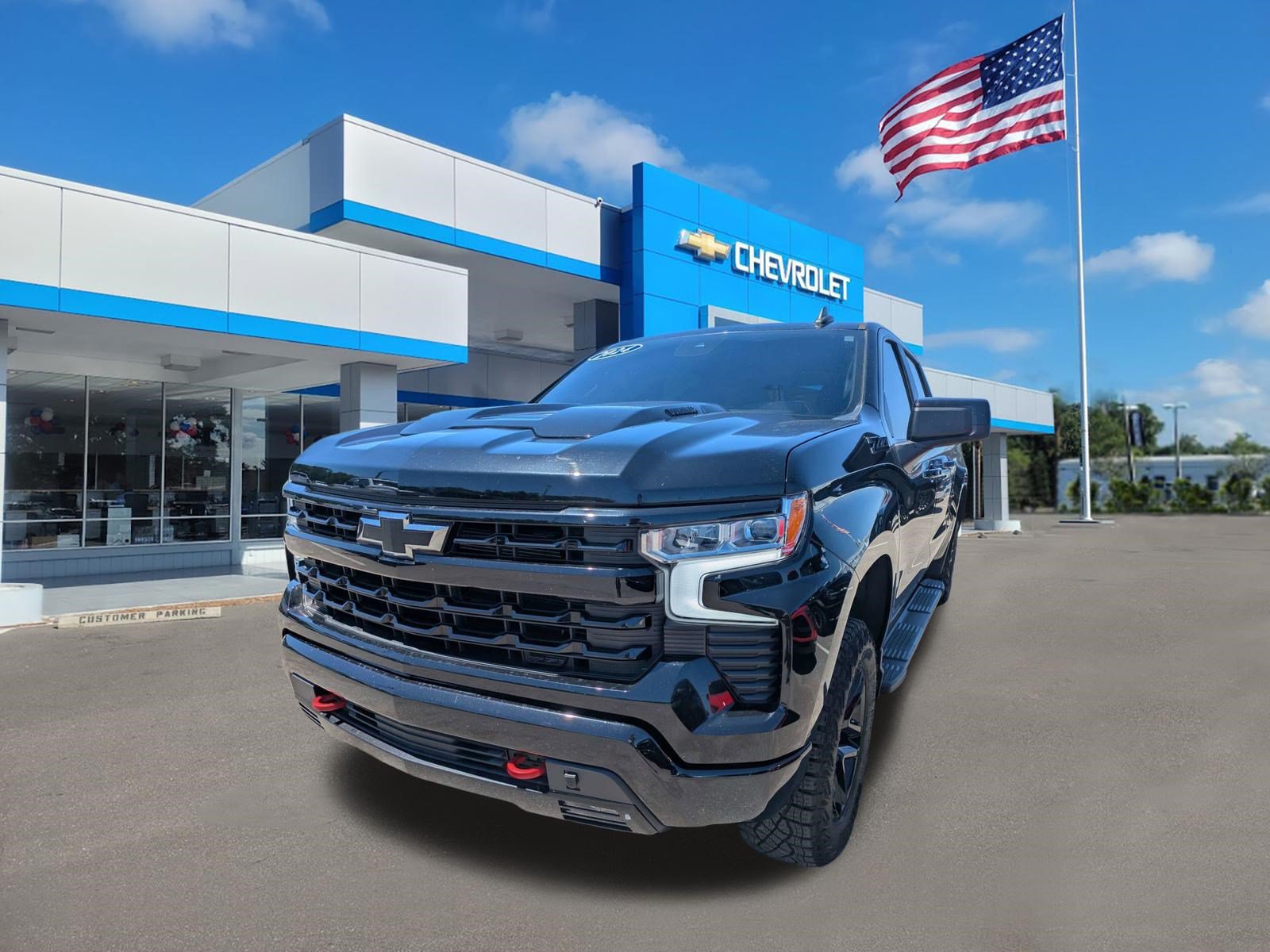 Used 2024 Chevrolet Silverado 1500 LT Trail Boss w/ Convenience Package II AWD/4WD image 8