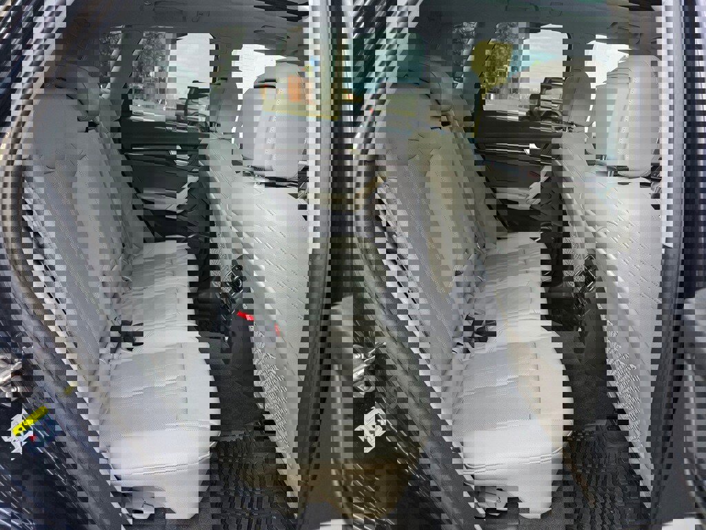 Used 2018 Audi Q5 2.0T Premium Plus w/ Premium Plus Package image 24