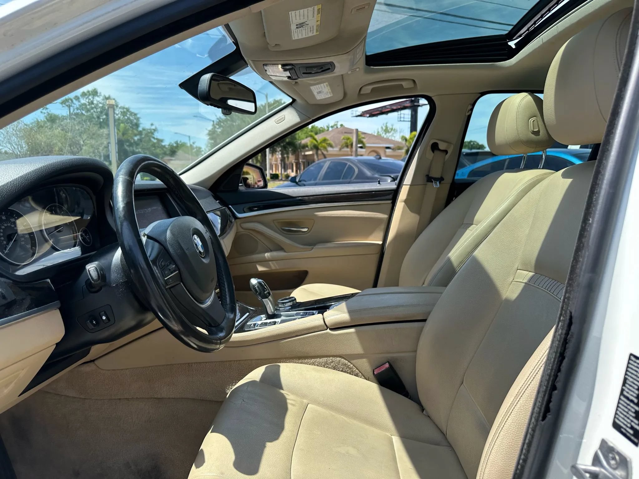 Used 2014 BMW 528i xDrive Sedan AWD/4WD image 13