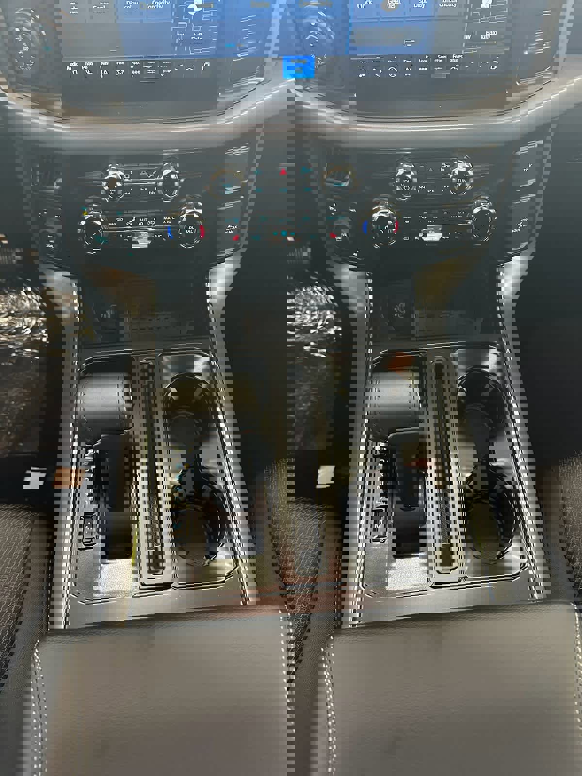 New 2026 Ford F150 XLT w/ Equipment Group 302A MID image 26