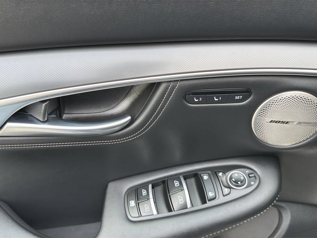 Certified 2025 INFINITI QX55 Essential AWD/4WD image 15