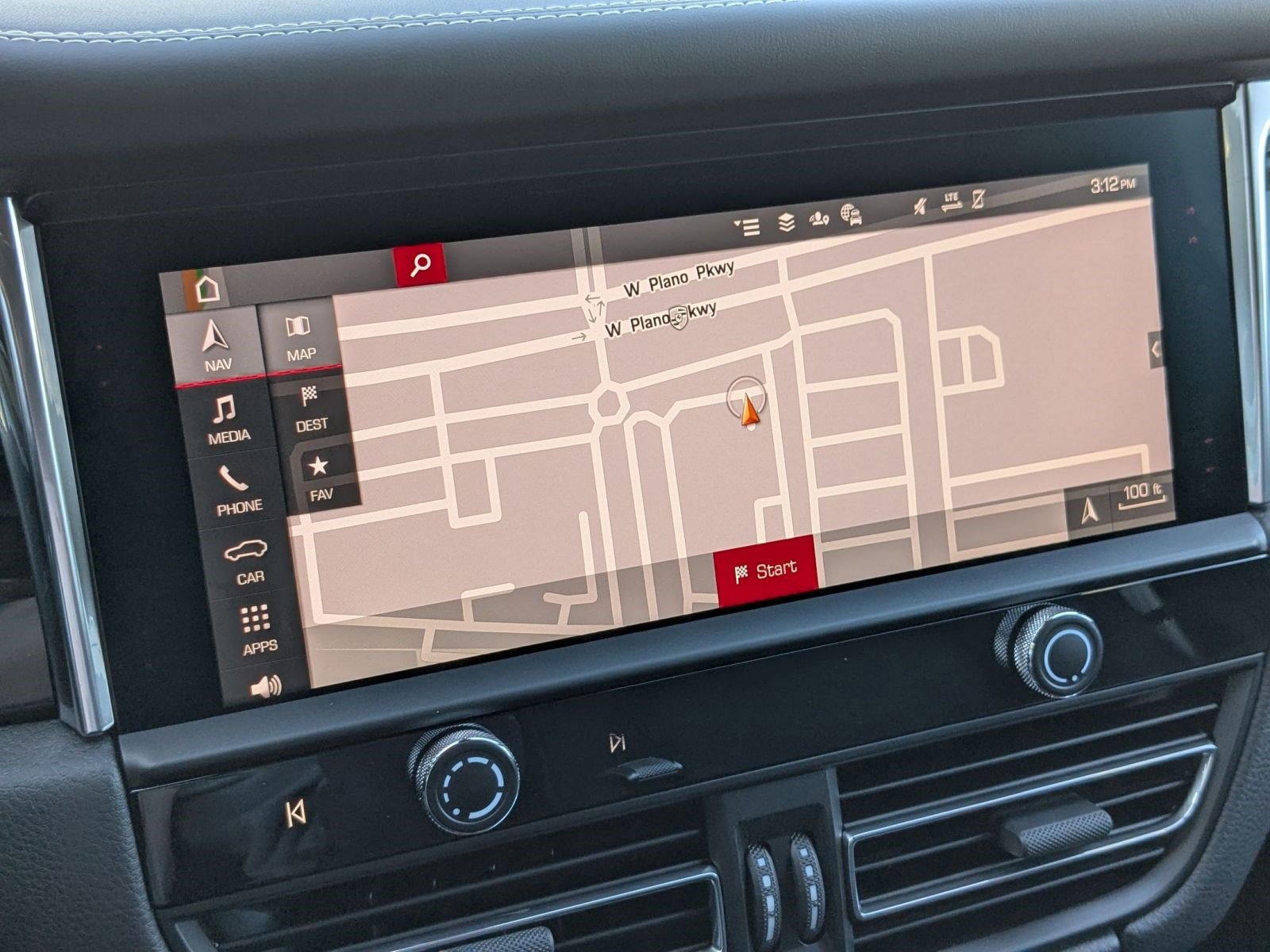 New 2026 Porsche Macan S image 18