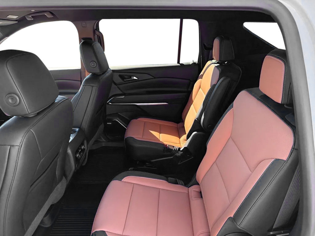 New 2027 Chevrolet Traverse Z71 w/ Enhanced Driving Package AWD/4WD image 27