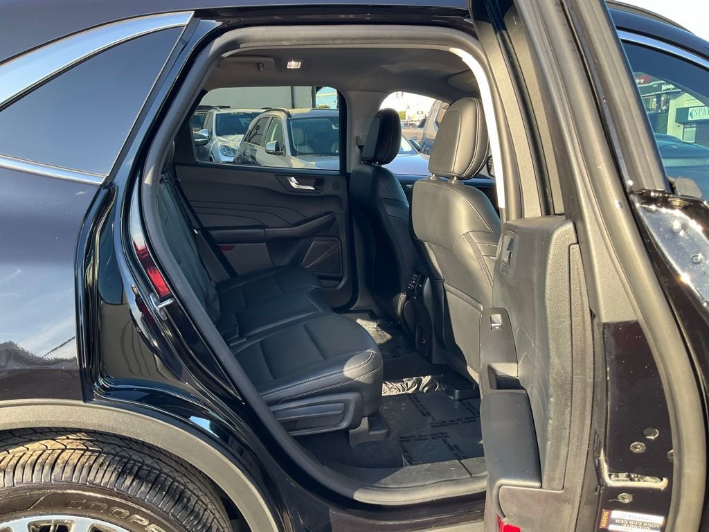 Used 2021 Ford Escape Titanium image 50