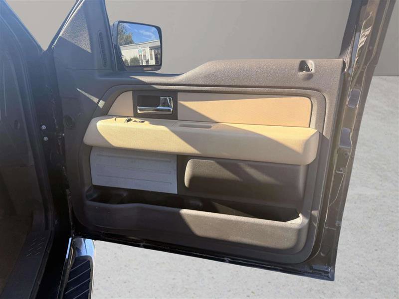 Used 2014 Ford F150 XLT w/ Equipment Group 302A Luxury image 21