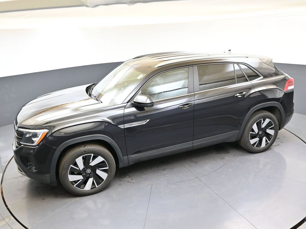 Used 2025 Volkswagen Atlas Cross Sport SE image 37